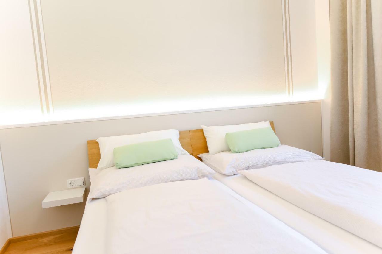 Vino Verde Poysdorf Ngoại thất bức ảnh